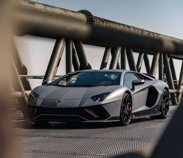 Lamborghini Aventador